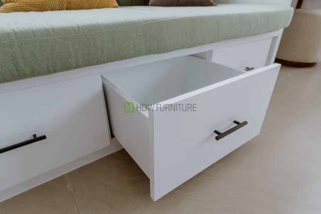 Meja dan Bench Cabinet Custom