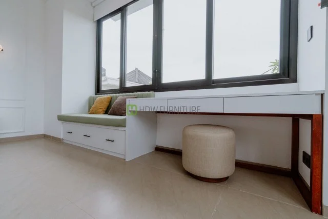 Meja dan Bench Cabinet Custom